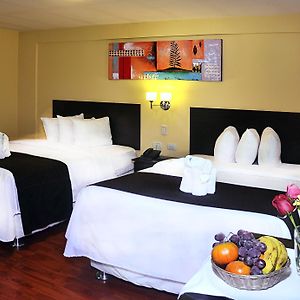 Habitación con 2 Camas Individuales